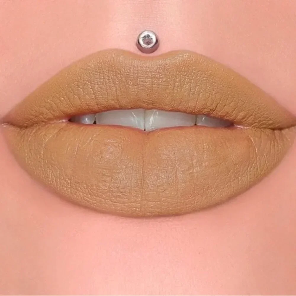 Jeffree Star Cosmetics Velvet Trap Lipstick - Unphased